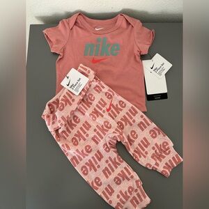 NWT Nike Pink Baby Outfit 2 Piece Set